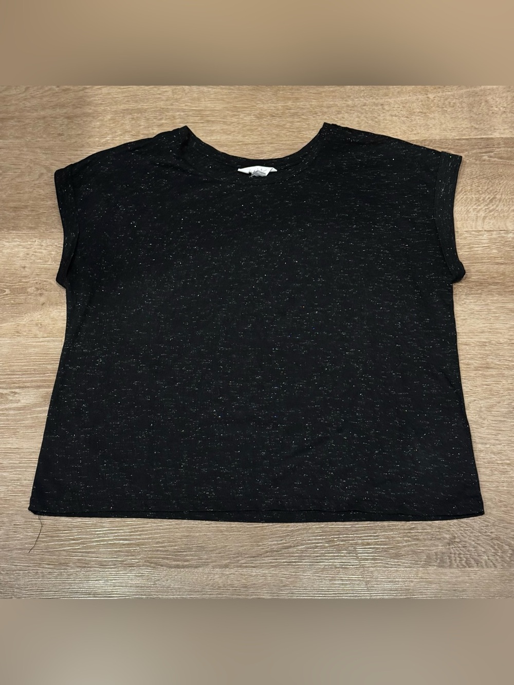 Women’s Black Heather Crewneck Top